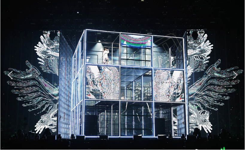 演藝舞臺(tái)LED透明屏為何大受追捧？