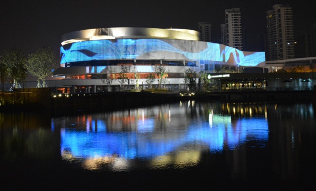 華邦瀛LED貼膜屏帶你進(jìn)入視覺(jué)革命的新時(shí)代！