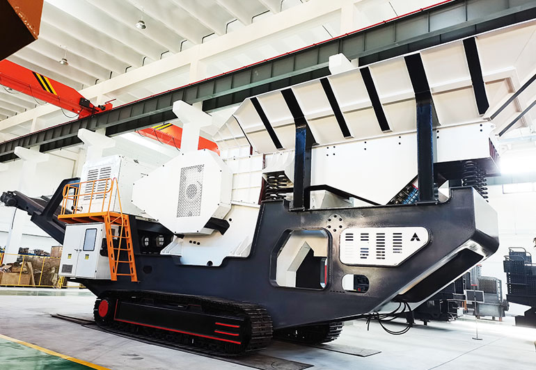 履带移动式建筑垃圾处理生产线 - 出口建筑垃圾生产线（images 1）